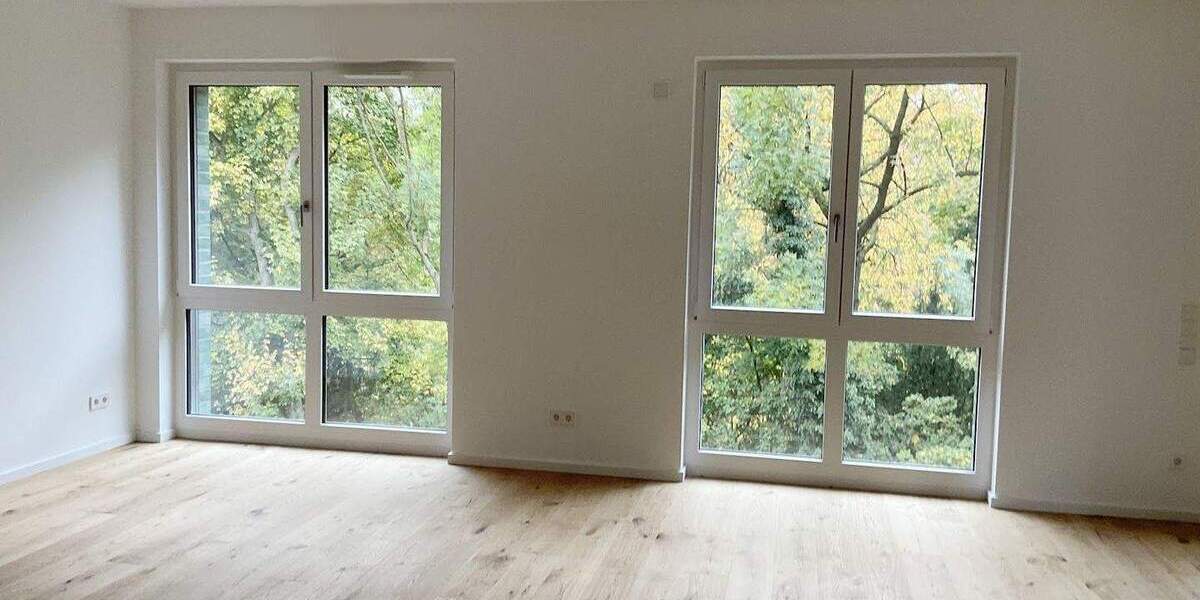 Etagenwohnung Hannover Döhren - 4 Zimmer, 125 m&sup2;, 1.750&euro; | Angebot:25665171