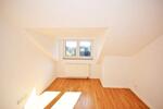 Dachgeschoßwohnung Bargteheide - 3 Zimmer, 95 m&sup2;, 1.330&euro; | Angebot:26678330