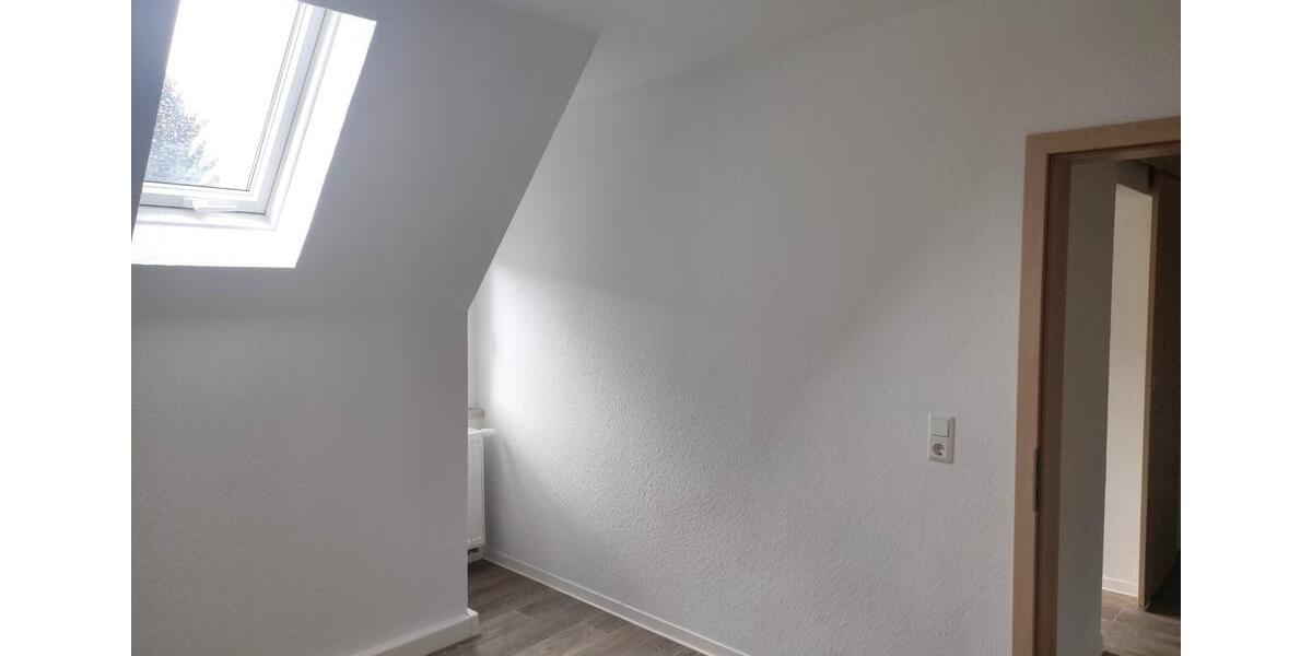 Dachgeschoßwohnung Meiningen - 3 Zimmer, 57 m&sup2;, 410&euro; | Angebot:26588690