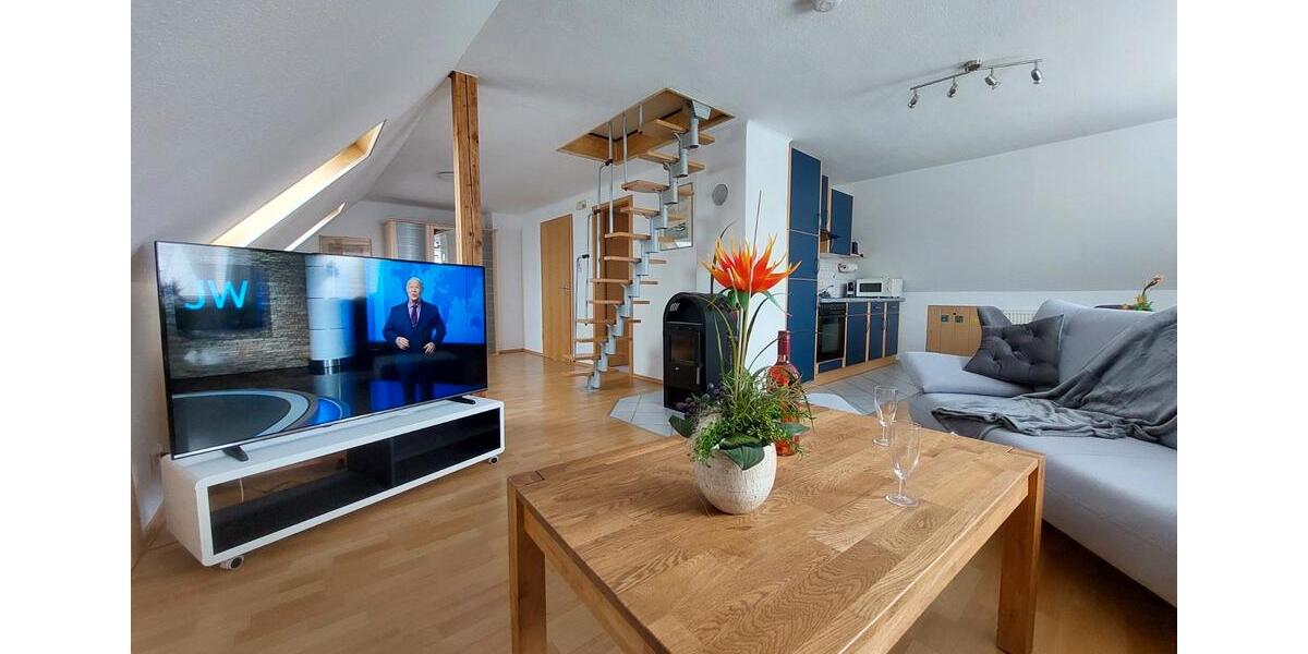 Dachgeschoßwohnung Selb - 1 Zimmer, 50 m&sup2;, 650&euro; | Angebot:26022287