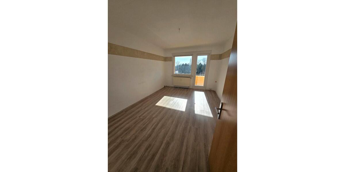 Etagenwohnung Genthin - 1 Zimmer, 33 m&sup2;, 230&euro; | Angebot:26088597