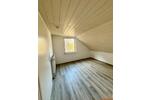 Dachgeschoßwohnung Bad Dürkheim - 5 Zimmer, 100 m&sup2;, 950&euro; | Angebot:26638273