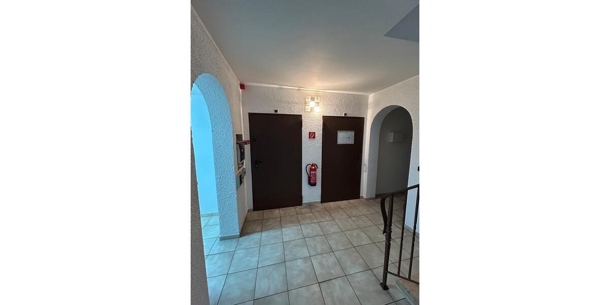 Gewerbeimmobilie: Lagerhalle inkl. Büro – sofort verfügbar zimmer