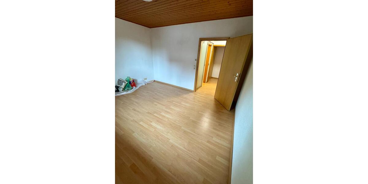 Etagenwohnung Königsbach-Stein Stein - 3 Zimmer, 65 m&sup2;, 700&euro; | Angebot:25053524