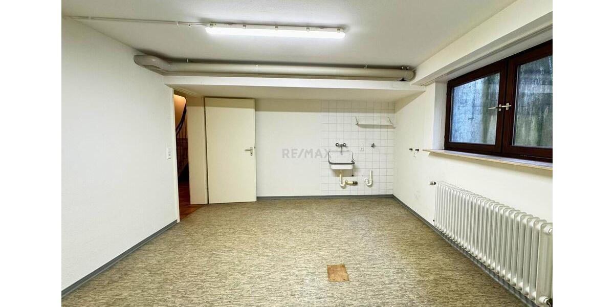 Zentral gelegen – mit Weitblick ins Grüne 8 zimmer