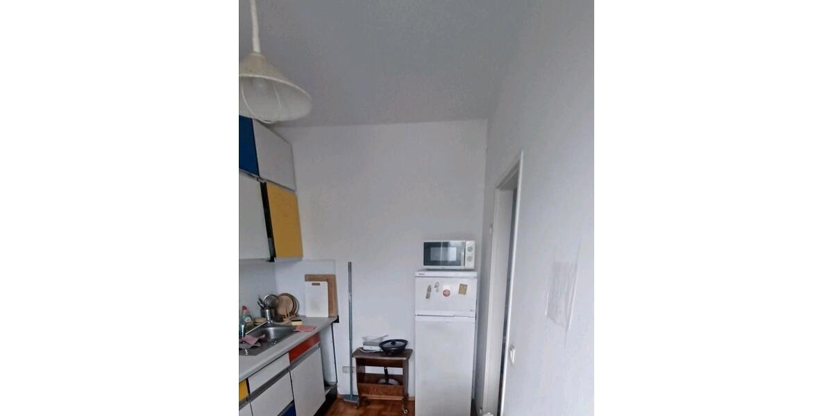 Zimmer mit eigenem WCDusche in 3er WG 2 zimmer