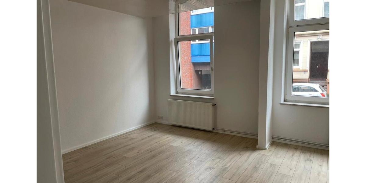 Erdgeschoßwohnung Wilhelmshaven - 3 Zimmer, 74 m&sup2;, 610&euro; | Angebot:24754527