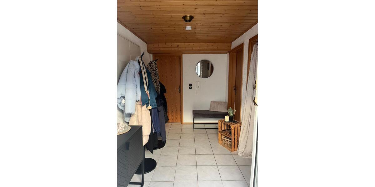 Einfamilienhaus Karlstadt - 5 Zimmer, 190 m&sup2;, 990&euro; | Angebot:26021987
