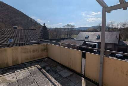 Wohnung Marsberg - 4 Zimmer, 104 m&sup2;, 760&euro; | Angebot:25869350