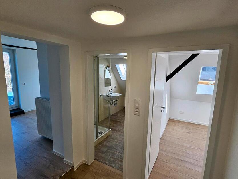 Erstbezug nach Kernsanierung mit großer Dachterrasse zimmer