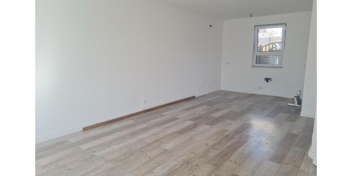 Etagenwohnung Geesthacht - 7 Zimmer, 150 m&sup2;, 1.600&euro; | Angebot:26689437
