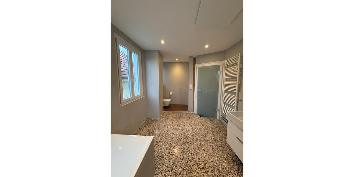 Etagenwohnung Reutlingen Reutlingen (Kernstadt) - 3 Zimmer, 117 m&sup2;, 1.390&euro; | Angebot:25256440