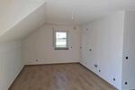 Dachgeschoßwohnung Gunzenhausen - 3 Zimmer, 79 m&sup2;, 1.070&euro; | Angebot:24839753