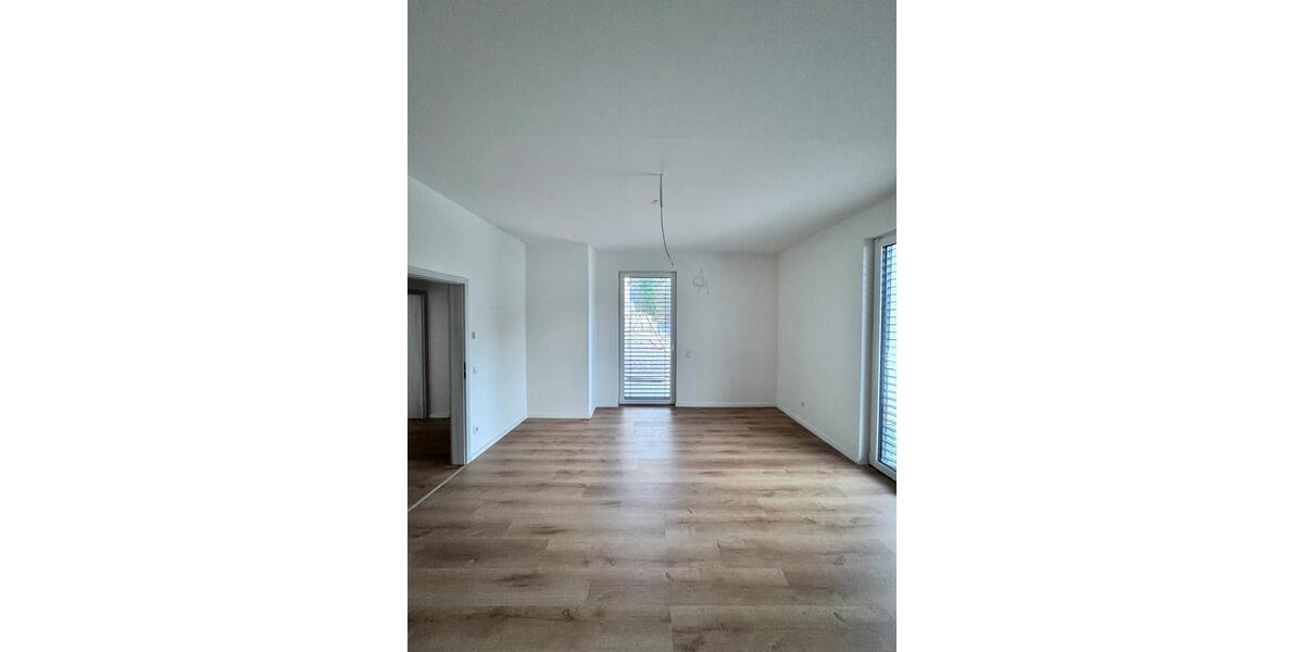 Erdgeschoßwohnung Gummersbach - 3.5 Zimmer, 87 m&sup2;, 1.130&euro; | Angebot:24141550