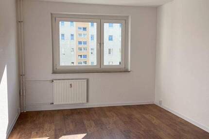 Wohnung Stralsund Knieper West - 3 Zimmer, 60 m&sup2;, 410&euro; | Angebot:25822239