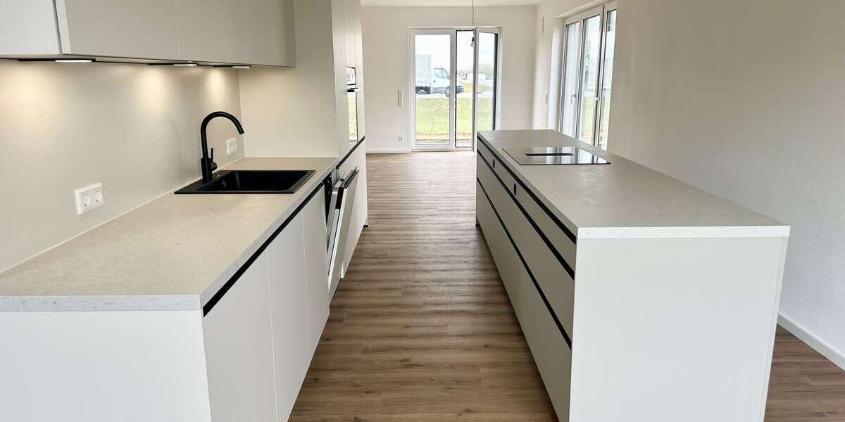 Einfamilienhaus Bach an der Donau - 4 Zimmer, 165 m&sup2;, 1.800&euro; | Angebot:26176189