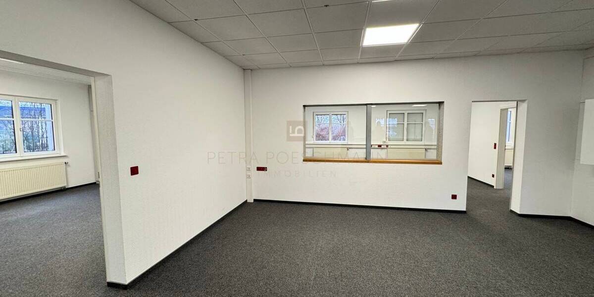 Gewerbeobjekt Karlskron Brautlach - 5 Zimmer, 190 m&sup2;, 1.800&euro; | Angebot:25706079