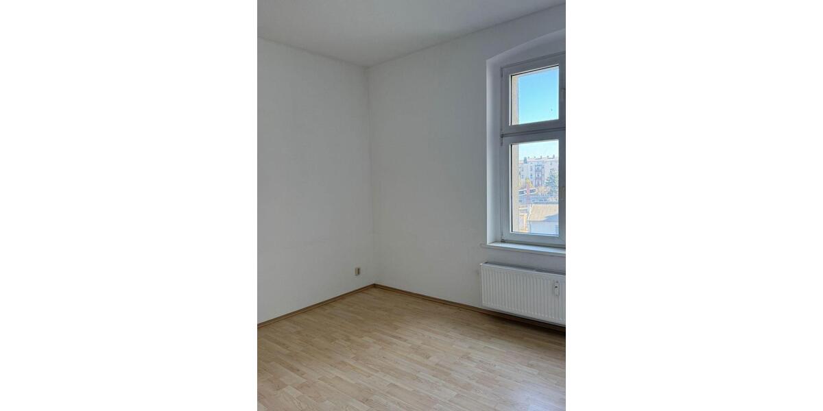 Etagenwohnung Eberswalde - 4 Zimmer, 104 m&sup2;, 940&euro; | Angebot:25351192