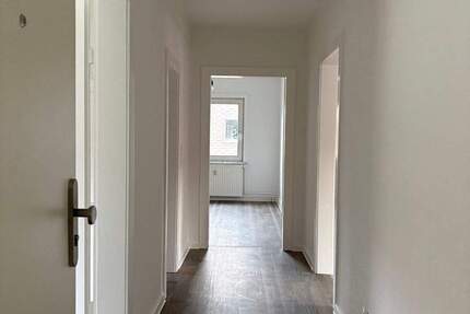 Wohnung Bad Gandersheim Wrescherode - 3 Zimmer, 54 m&sup2;, 350&euro; | Angebot:25770400