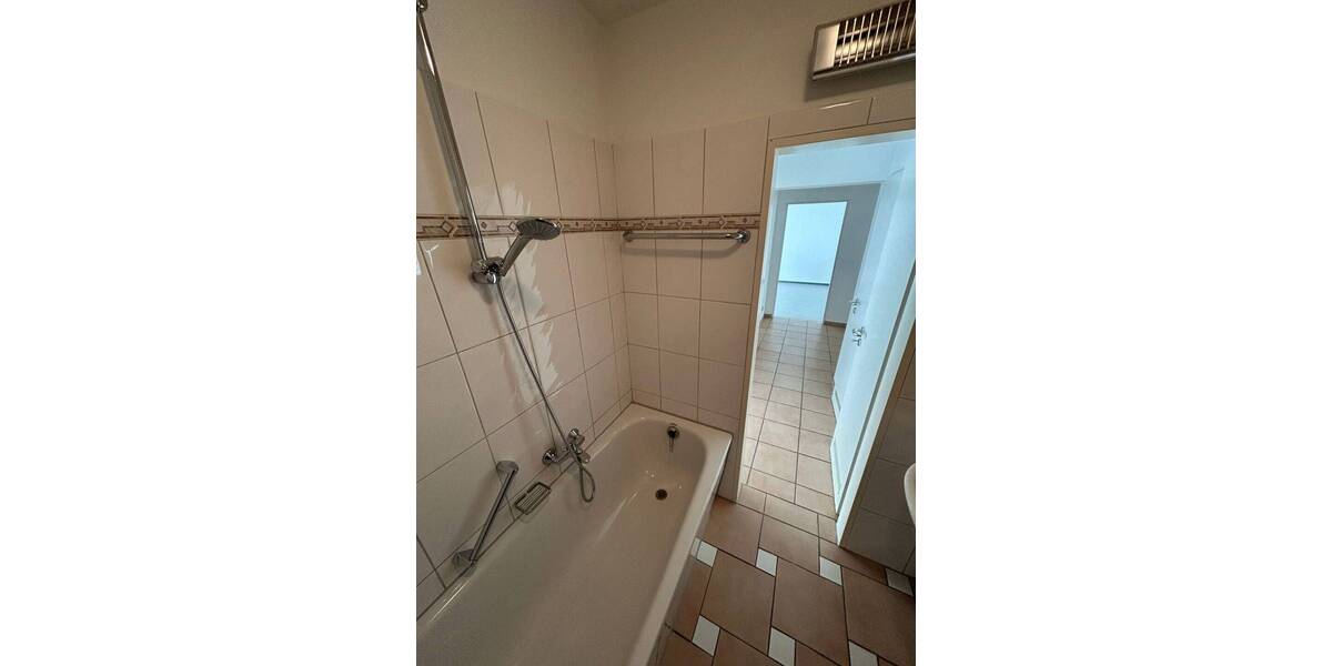 Etagenwohnung Essen Frohnhausen - 2 Zimmer, 60 m&sup2;, 429&euro; | Angebot:26486304