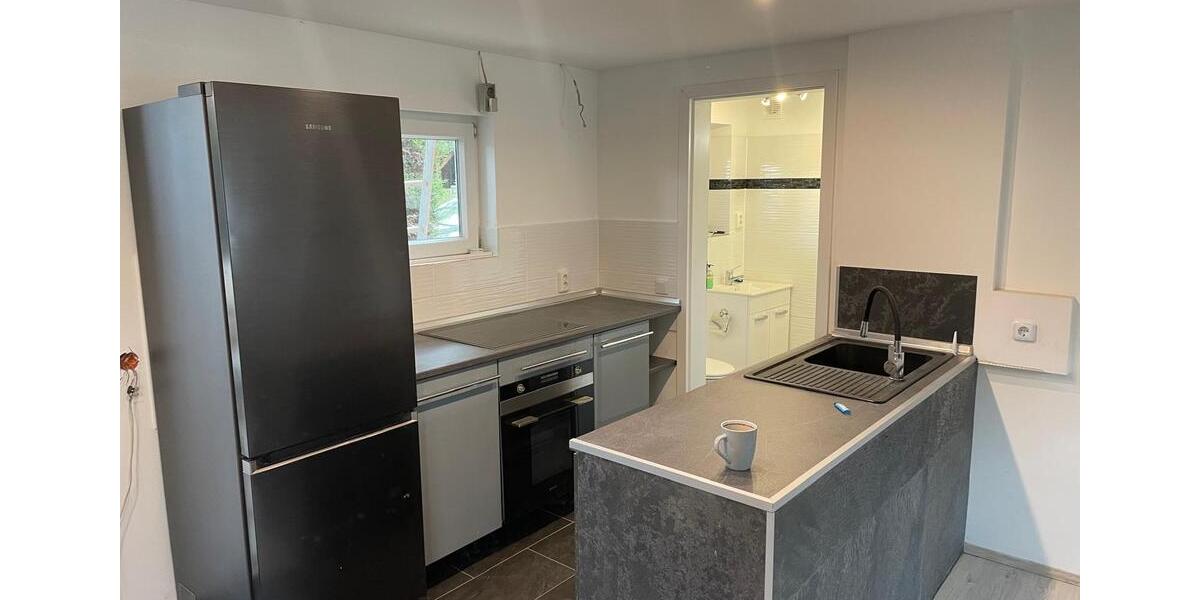 Wohnung in eversen zu vermieten 800€ Warm Bilder kommen Montag zimmer