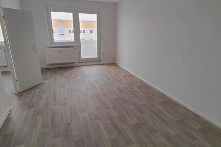 Wohnung Borna - 3 Zimmer, 68 m&sup2;, 426&euro; | Angebot:25126831