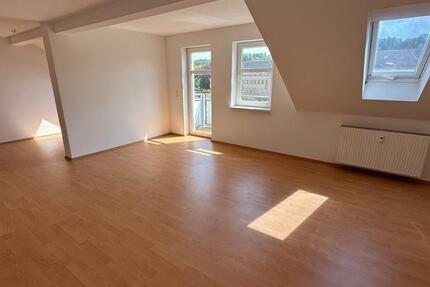 Wohnung Döbeln - 2 Zimmer, 68 m&sup2;, 311&euro; | Angebot:22006596
