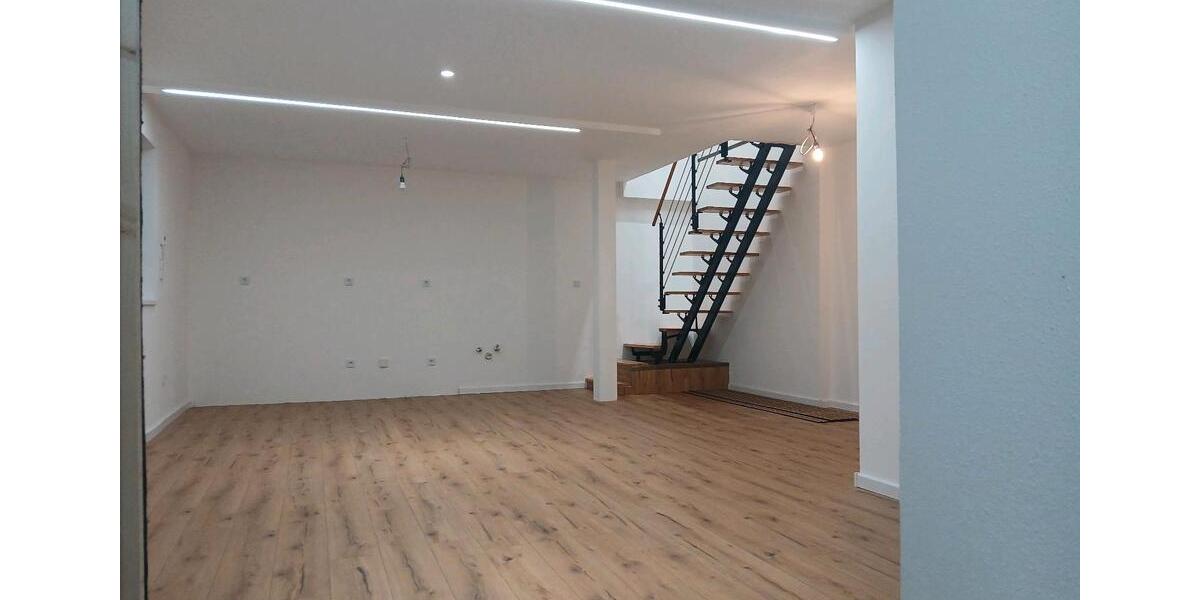 Etagenwohnung Rastatt - 3 Zimmer, 80 m&sup2;, 1.090&euro; | Angebot:26679257
