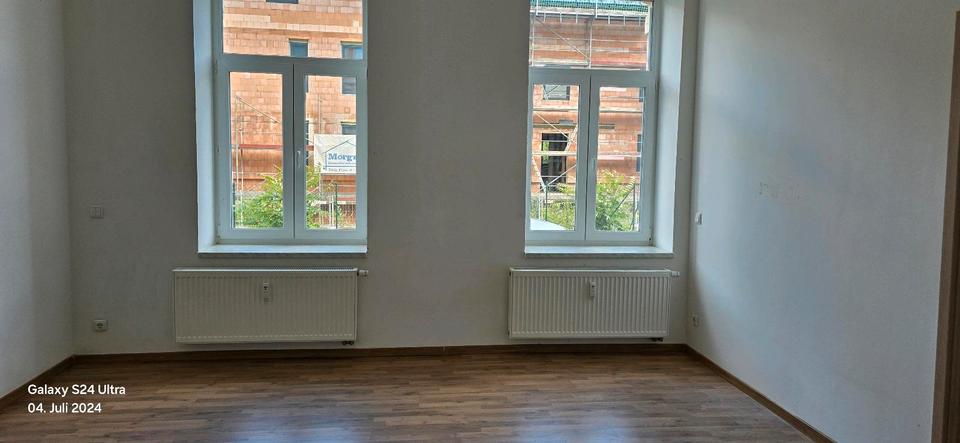 Erdgeschoßwohnung Plauen - 4 Zimmer, 110 m&sup2;, 700&euro; | Angebot:24804299