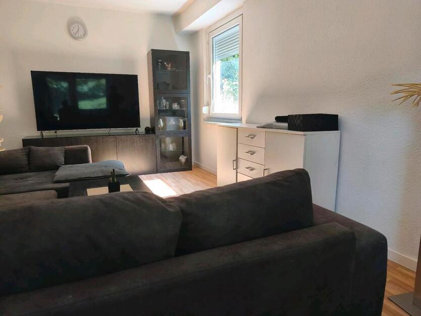 Besichtigungsstop 2 Raum Wohnung im Erdgeschoss mit Terrasse