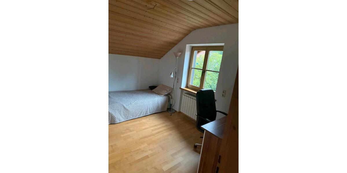 Wohnen auf Zeit Altusried - 5 Zimmer, 130 m&sup2;, 450&euro; | Angebot:24695688