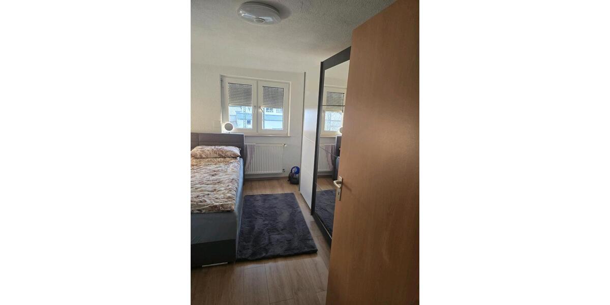 Dachgeschoßwohnung Ebersbach an der Fils - 3 Zimmer, 53 m&sup2;, 750&euro; | Angebot:25379645