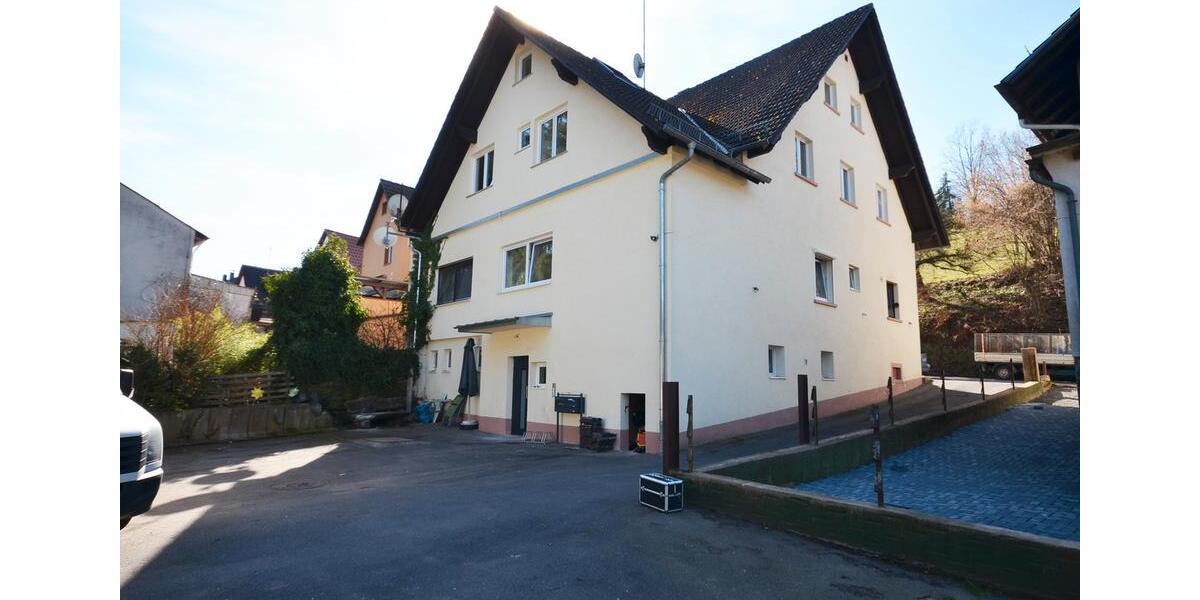 Etagenwohnung Leidersbach - 2 Zimmer, 60 m&sup2;, 900&euro; | Angebot:26456260