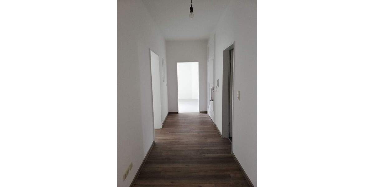 Etagenwohnung Bremerhaven Lehe - 3 Zimmer, 80 m&sup2;, 590&euro; | Angebot:25749036