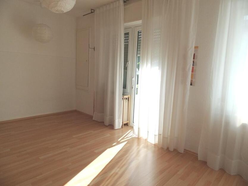 Vielseitige Praxis- und Bürofläche, ideal für den Gesundheitsbereich, Nähe Hauptbahnhof in Lippstadt
