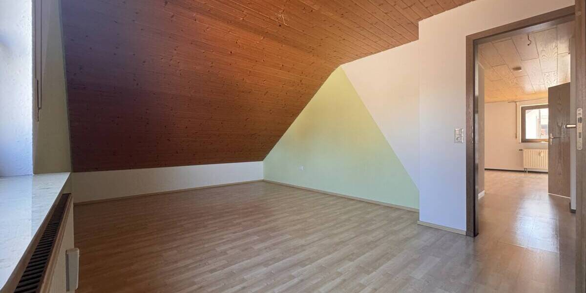 Etagenwohnung Crailsheim - 4 Zimmer, 93 m&sup2;, 850&euro; | Angebot:26694543