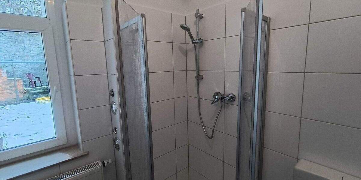 Etagenwohnung Reichenbach im Vogtland Reichenbach - 3 Zimmer, 66 m&sup2;, 420&euro; | Angebot:25769865