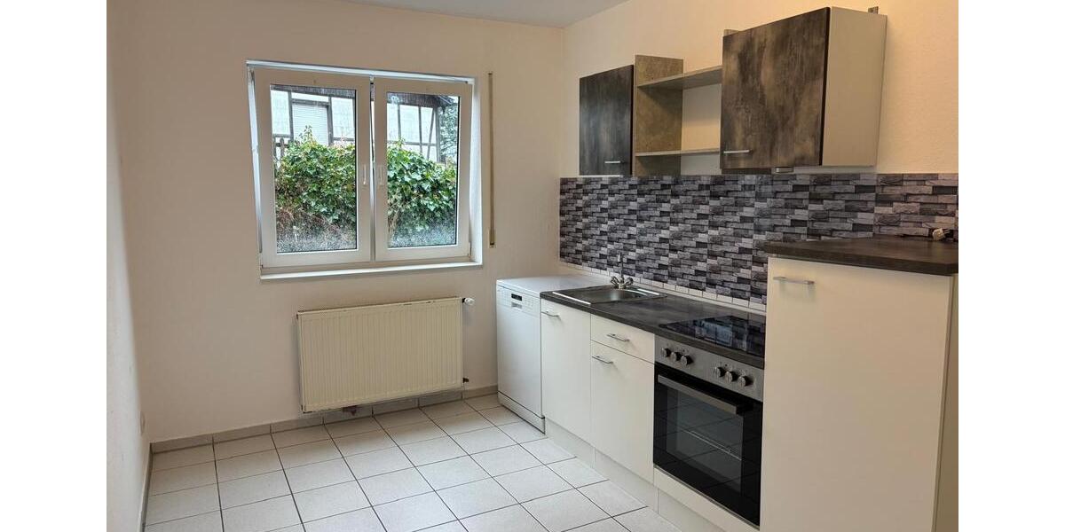 Etagenwohnung Waldbröl - 2 Zimmer, 75 m&sup2;, 490&euro; | Angebot:25100438