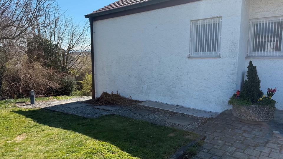 Etagenwohnung Kirchheim unter Teck - 4 Zimmer, 100 m&sup2;, 600&euro; | Angebot:25415756