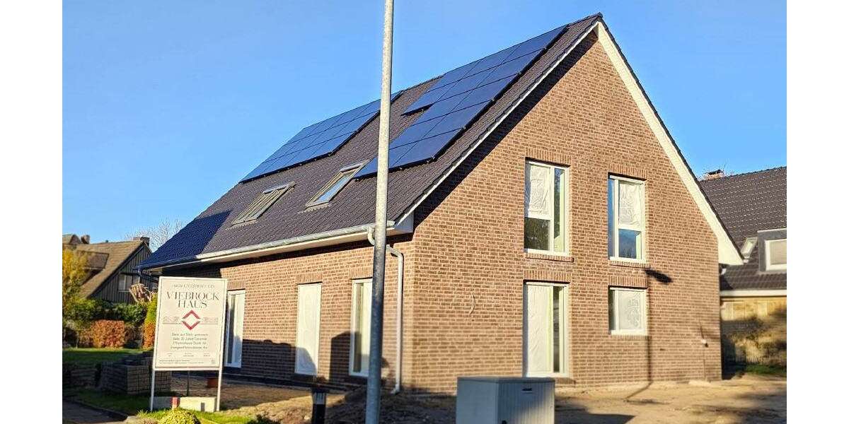 Haus zum Mieten in Elmshorn 2.100 € 102 m² 4 zimmer