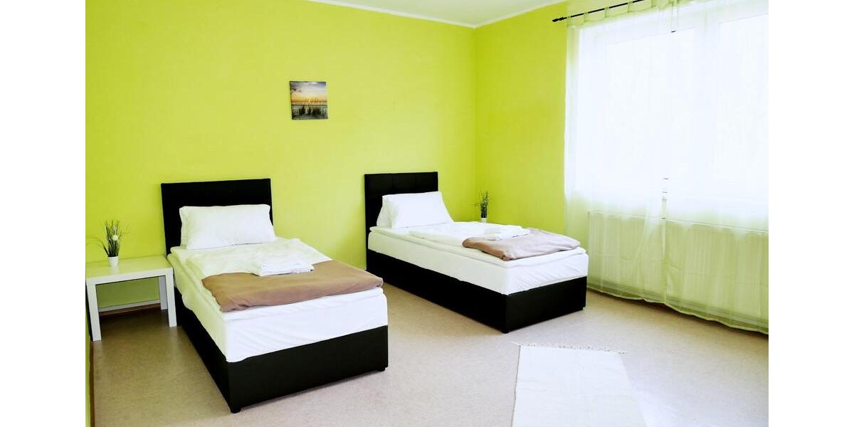 Wohnen auf Zeit Nittenau - 3 Zimmer, 90 m&sup2;, 98&euro; | Angebot:12400586