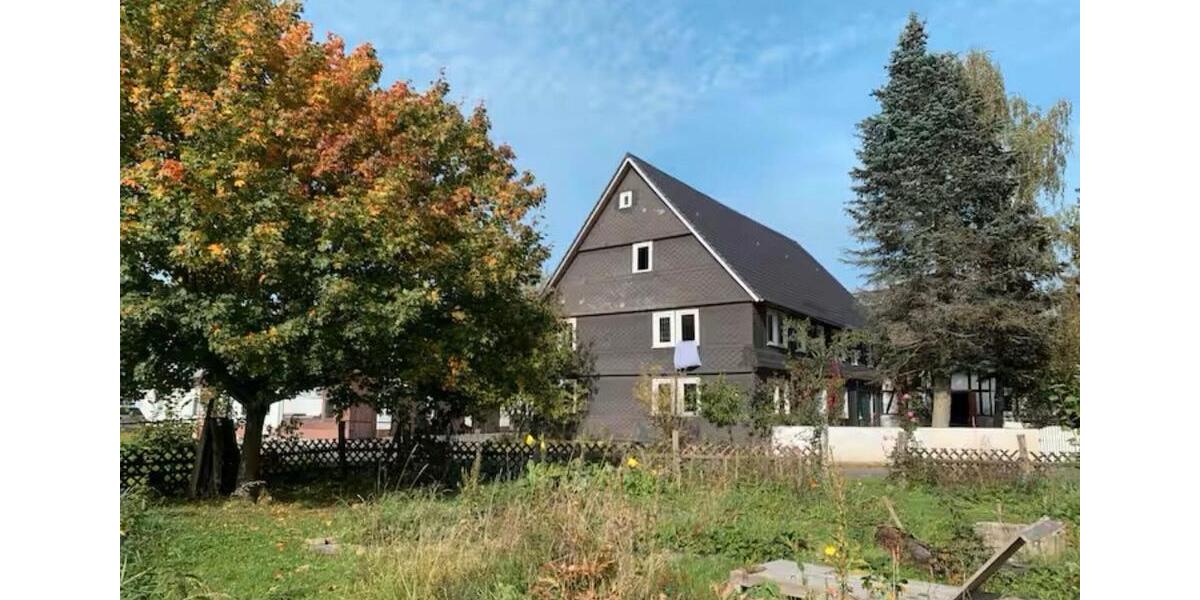 Einfamilienhaus Allendorf (Eder) - 7 Zimmer, 100 m&sup2;, 800&euro; | Angebot:24217675