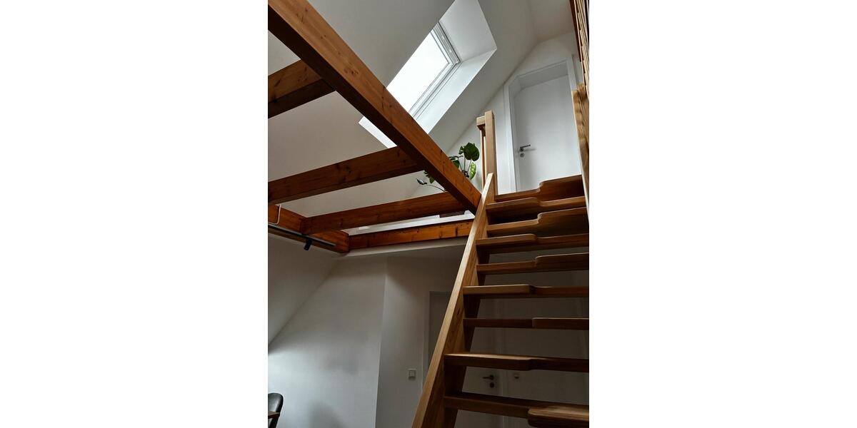 Dachgeschoßwohnung Schwallungen - 5 Zimmer, 126 m&sup2;, 945&euro; | Angebot:26194196