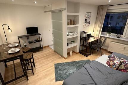Exklusive, modernisierte 1-Zimmer-Wohnung mit Einbauküche am Luitpoldpark 1 zimmer