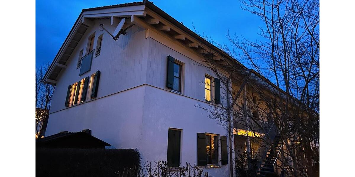 Etagenwohnung Holzkirchen - 2 Zimmer, 62 m&sup2;, 1.250&euro; | Angebot:24803911