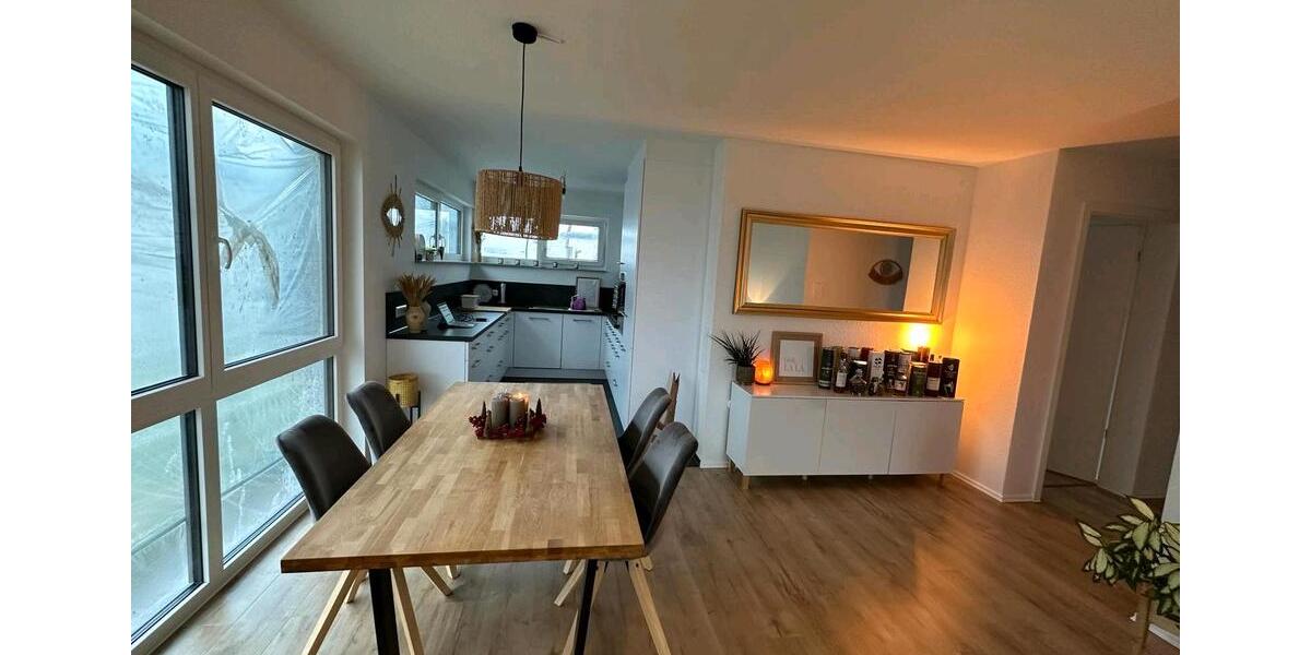 Etagenwohnung Gschwend - 4 Zimmer, 105 m&sup2;, 1.100&euro; | Angebot:26431384