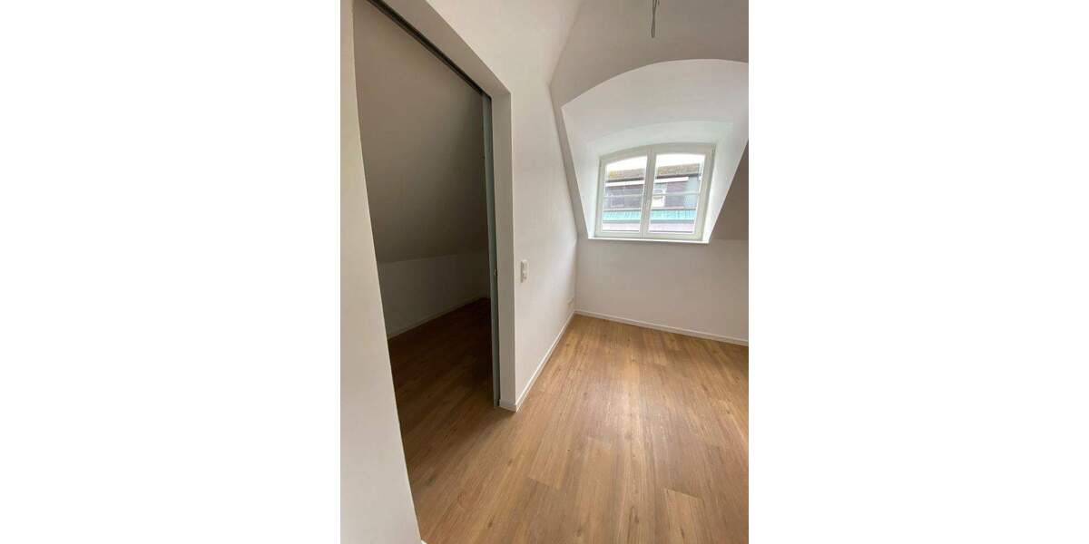 Etagenwohnung Trier Innenstadt - 2 Zimmer, 44 m&sup2;, 680&euro; | Angebot:26684522