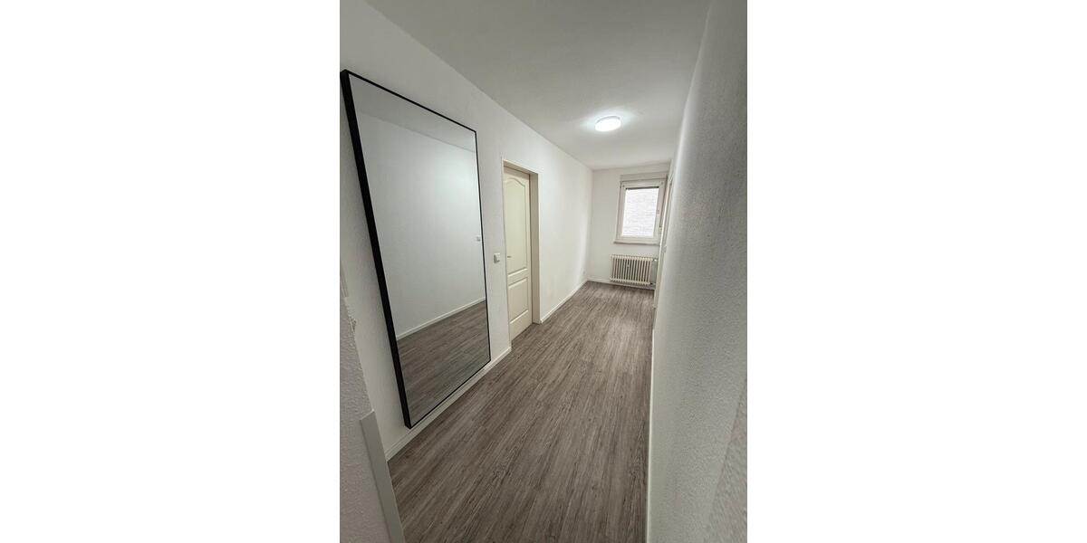 Gepflegte Doppelhaushälfte mit großem Garten & Hof 4 zimmer