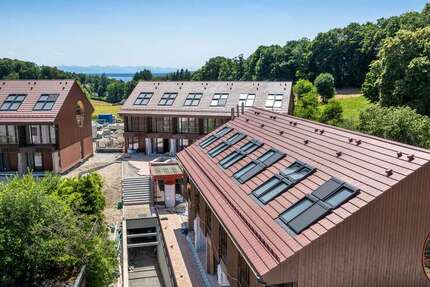 Haus Berg - 5 Zimmer, 146 m&sup2;, 3.930&euro; | Angebot:25394182