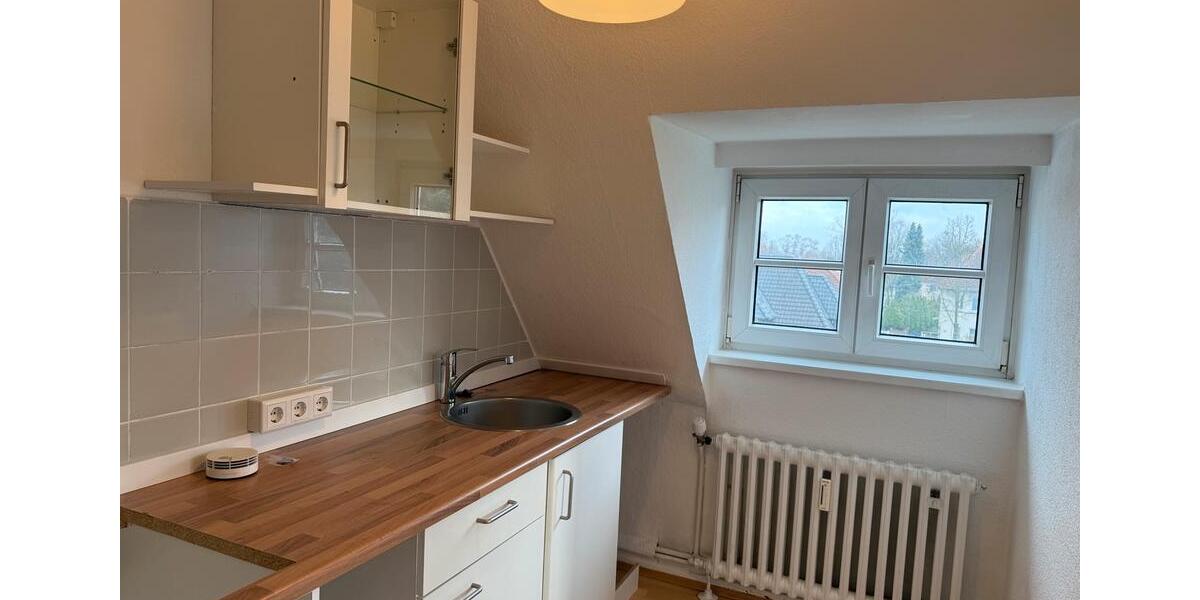 Dachgeschoßwohnung Bad Oeynhausen - 2 Zimmer, 32 m&sup2;, 352&euro; | Angebot:26522240